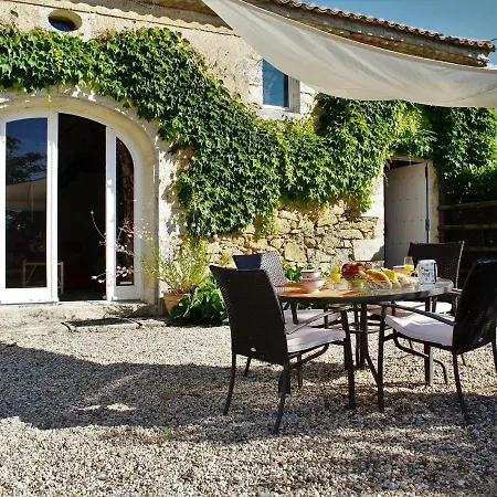 In Aquitaine With Bubble Bath