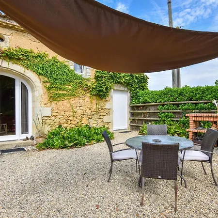 Stone House In A Vineyard With Swimming Pool *