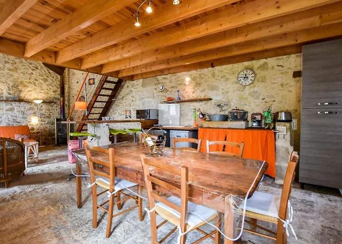 In Aquitaine With Bubble Bath Monprimblanc