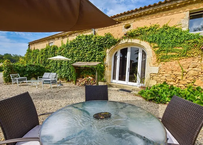 Semesterbostad In Aquitaine With Bubble Bath