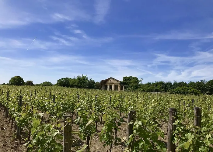 In Aquitaine With Bubble Bath Monprimblanc