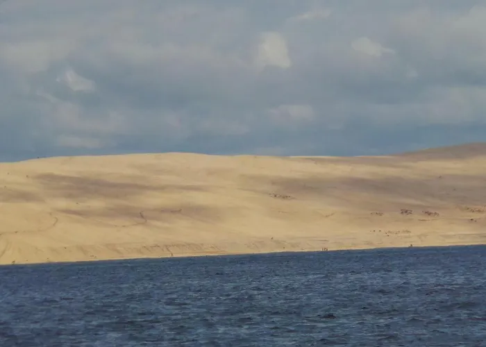 בית נופש In Aquitaine With Bubble Bath *