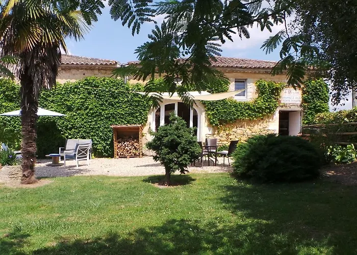 In Aquitaine With Bubble Bath * Monprimblanc