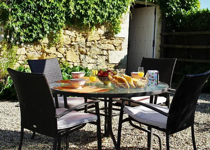 In Aquitaine With Bubble Bath Semesterbostad *