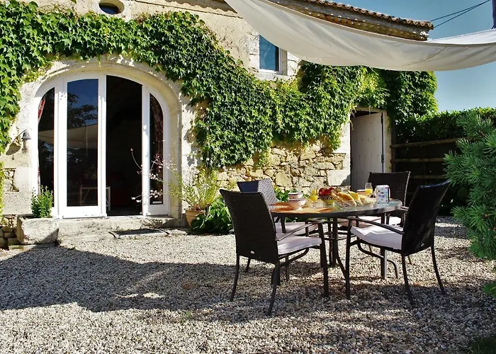 In Aquitaine With Bubble Bath