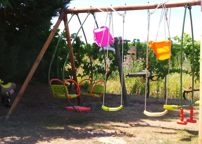 In Aquitaine With Bubble Bath Monprimblanc