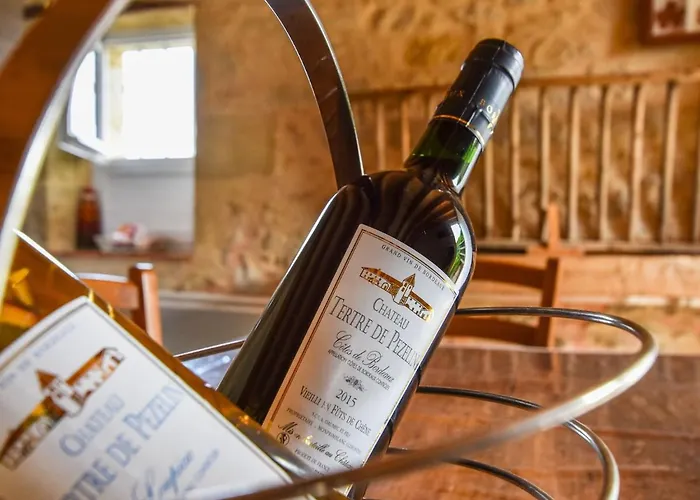 בית נופש In Aquitaine With Bubble Bath *