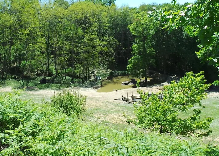 In Aquitaine With Bubble Bath Semesterbostad